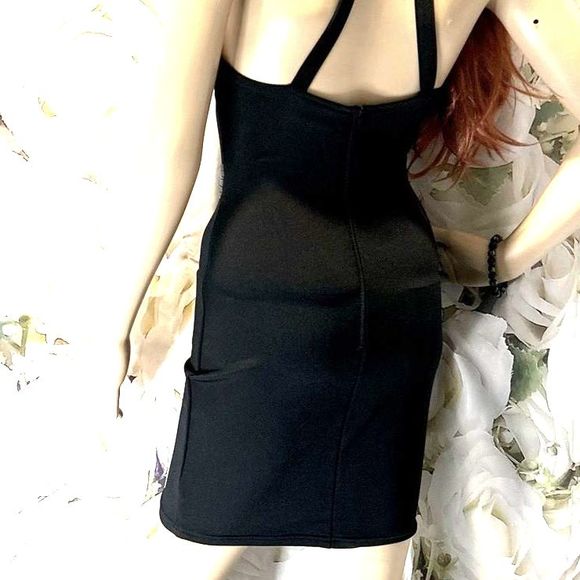 Monamel Vintage  Mini black dress  leather trim good condition   size small - Picture 2 of 6